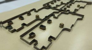 Thomson die Electronic components 03